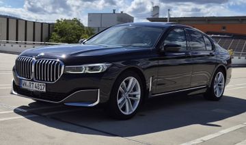 BMW 730