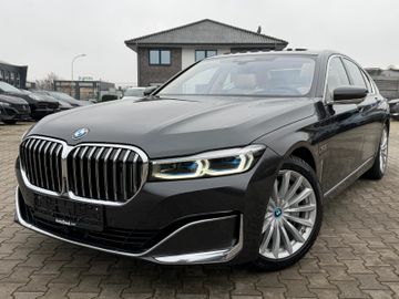 BMW 745