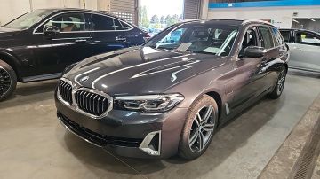BMW 530