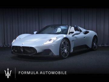 MASERATI MC20
