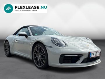 PORSCHE 992