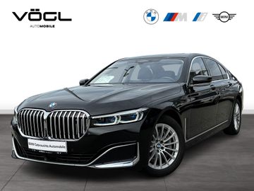 BMW 740