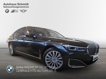 BMW 750
