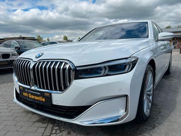 BMW 750