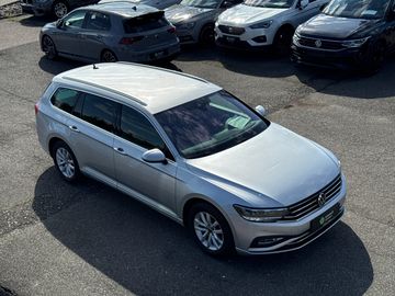 VW Passat Variant