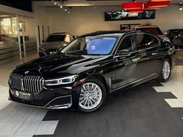 BMW 745