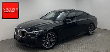 BMW 745