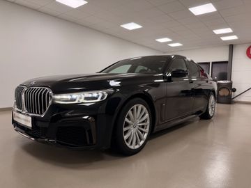 BMW 730