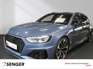 AUDI RS4