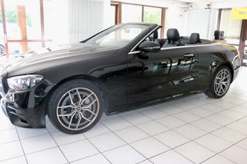 MB E 300