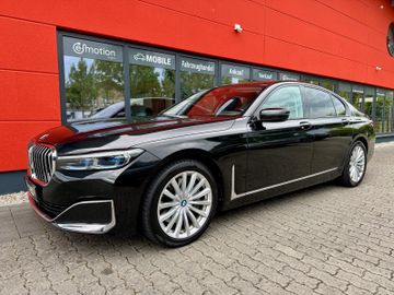 BMW 740