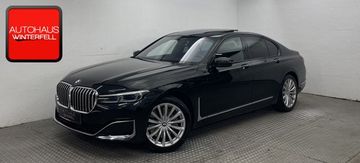 BMW 740