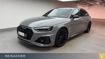 AUDI RS4