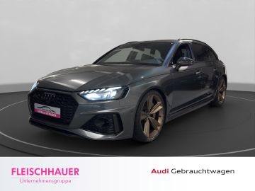 AUDI RS4