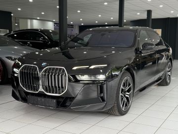 BMW 740