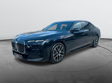 BMW 740