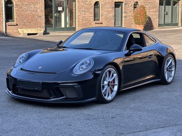 PORSCHE 991