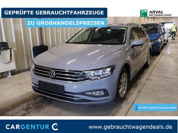 VW Passat Variant