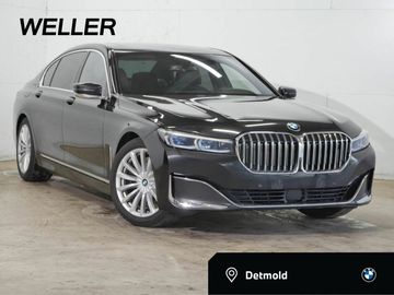 BMW 740